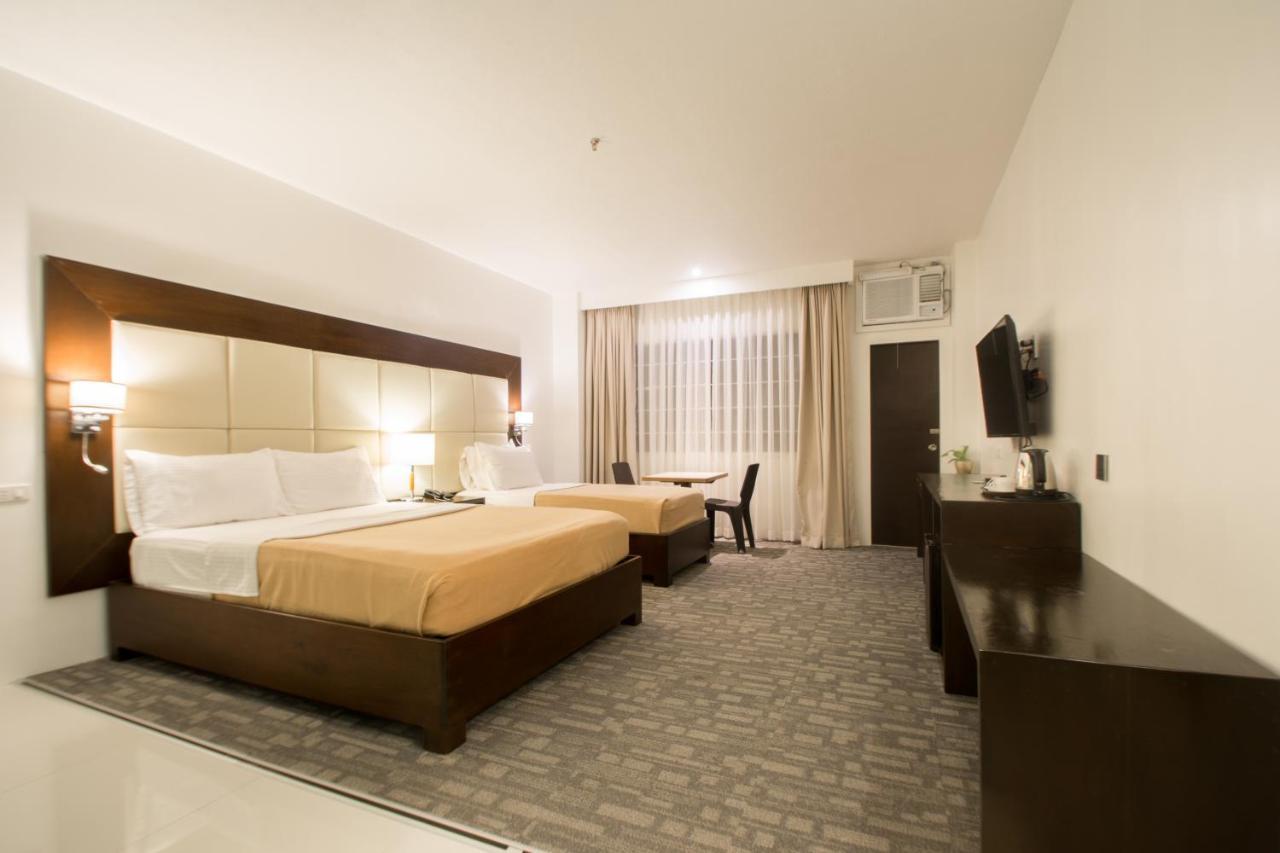 Marzon Hotel Kalibo Eksteriør billede