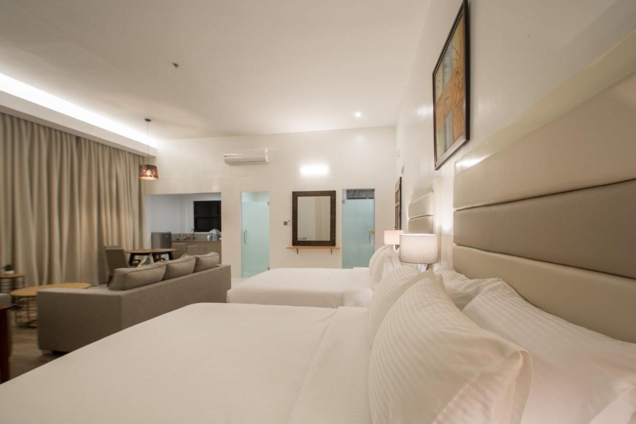 Marzon Hotel Kalibo Eksteriør billede