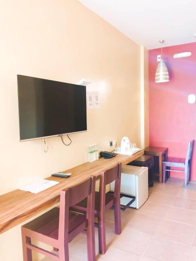 Marzon Hotel Kalibo Eksteriør billede