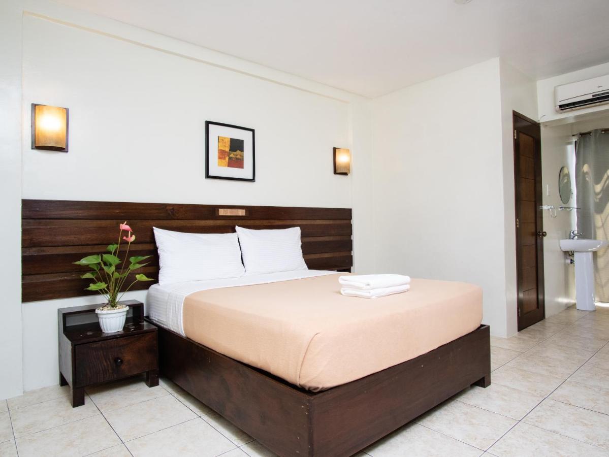 Marzon Hotel Kalibo Eksteriør billede